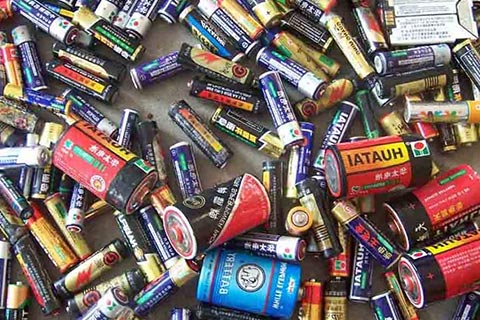 电池回收图片_电池可以回收吗_回收废锂电池