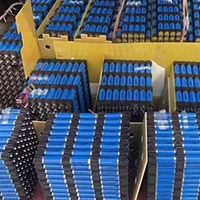 浙江专业高价回收报废电池|施耐德磷酸电池回收